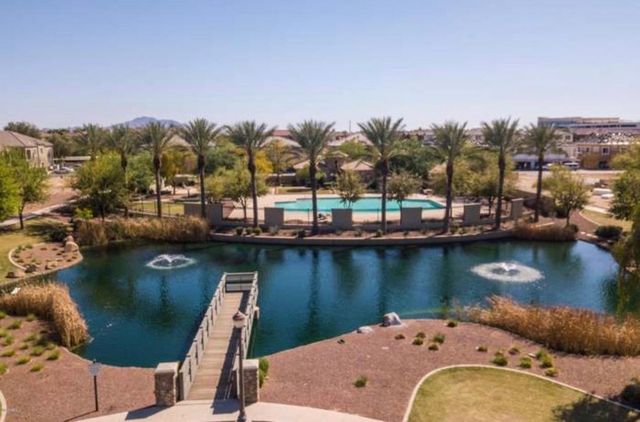 2726 S Equestrian Drive Unit 101, Gilbert, AZ 85295
