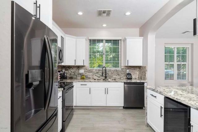 2726 S Equestrian Drive Unit 101, Gilbert, AZ 85295
