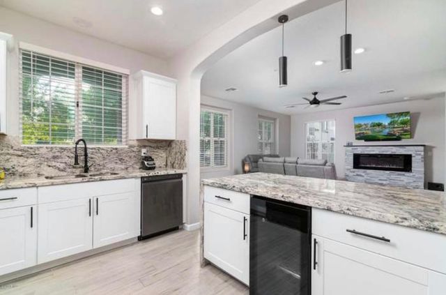 2726 S Equestrian Drive Unit 101, Gilbert, AZ 85295