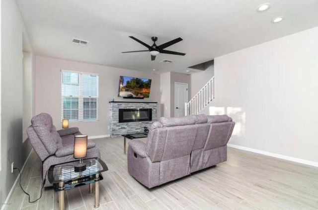 2726 S Equestrian Drive Unit 101, Gilbert, AZ 85295