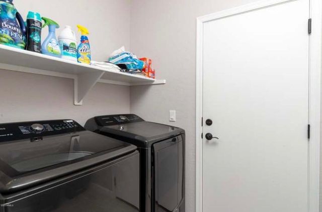 2726 S Equestrian Drive Unit 101, Gilbert, AZ 85295