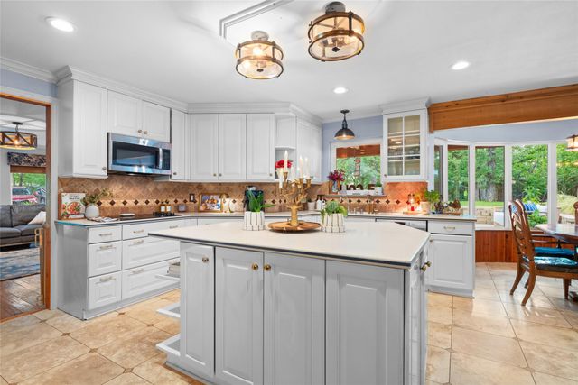 9300 Indian Knoll Trail, Keller, TX 76248