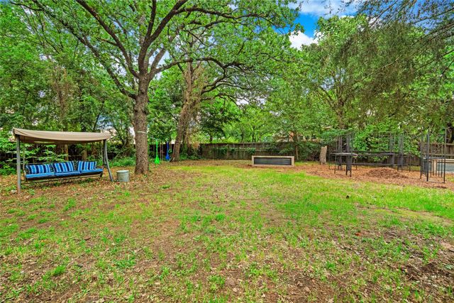 9300 Indian Knoll Trail, Keller, TX 76248