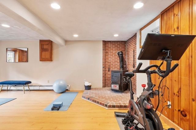 283 Florence Ave, Arlington, MA 02476