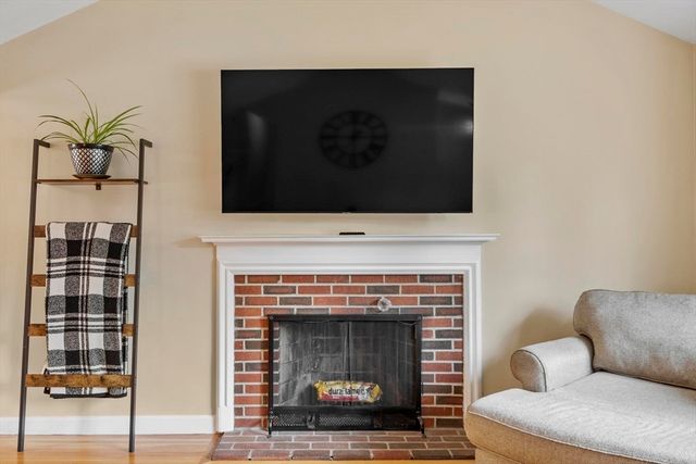 283 Florence Ave, Arlington, MA 02476