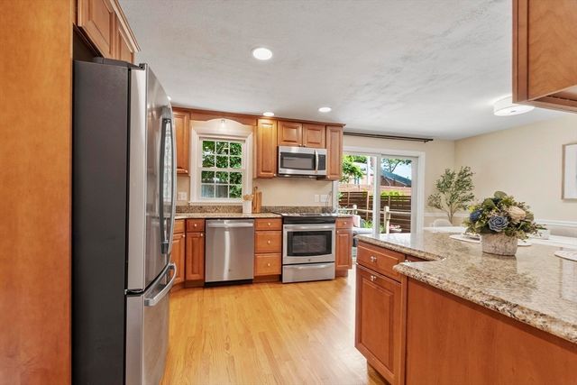 283 Florence Ave, Arlington, MA 02476