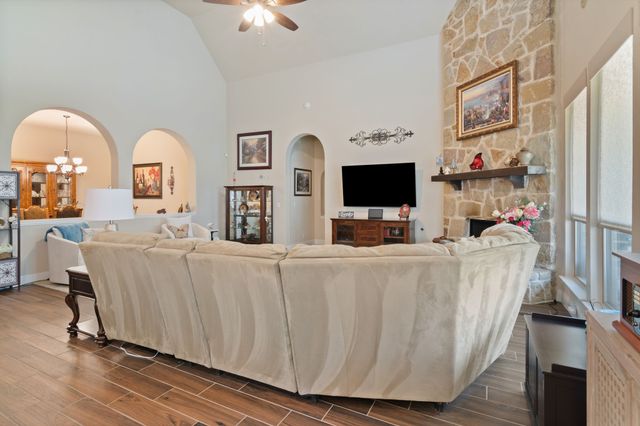 11913 Logans Way, Fort Worth, TX 76244