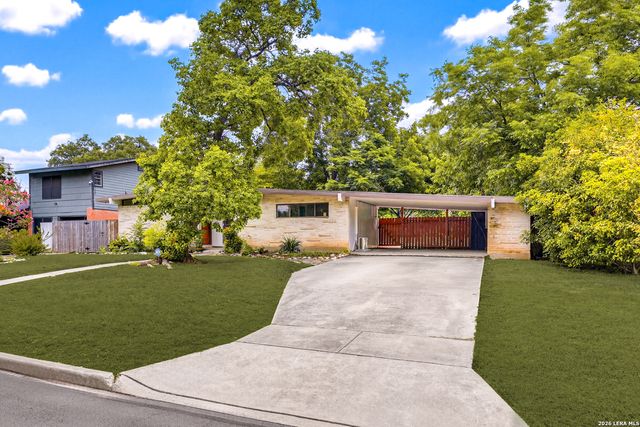 2110 Flamingo, San Antonio, TX 78209