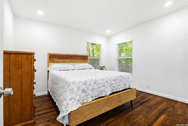 2110 Flamingo, San Antonio, TX 78209