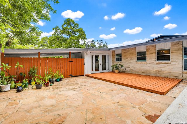 2110 Flamingo, San Antonio, TX 78209