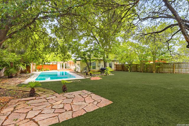 2110 Flamingo, San Antonio, TX 78209