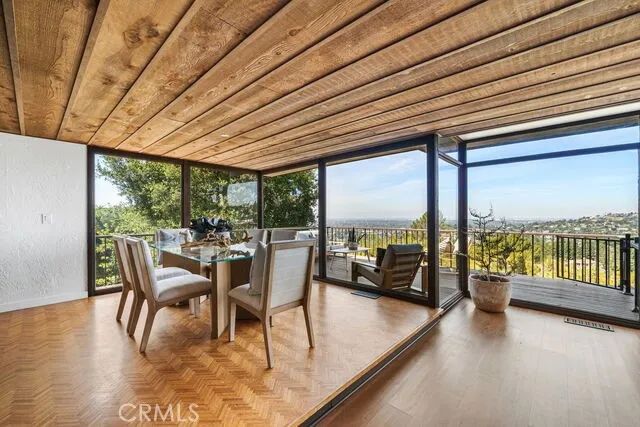 10951 Hunting Horn Drive, North Tustin, CA 92705