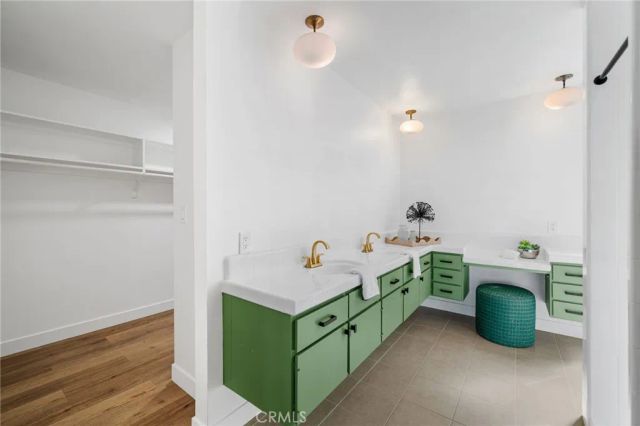 10951 Hunting Horn Drive, North Tustin, CA 92705