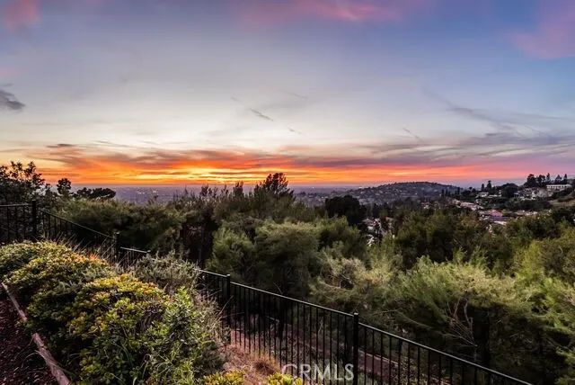 10951 Hunting Horn Drive, North Tustin, CA 92705