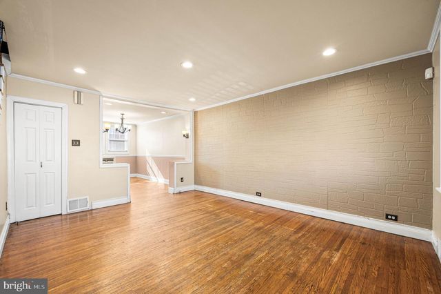 5421 ERDRICK ST, Philadelphia, PA 19124