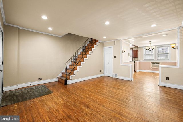 5421 ERDRICK ST, Philadelphia, PA 19124