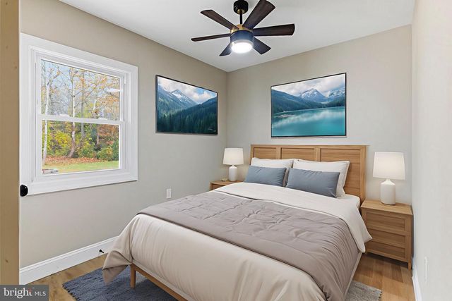 170 S DENNIS DR, Clayton, NJ 08312