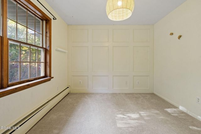 5 Mara Drive, North Greenbush, NY 12144