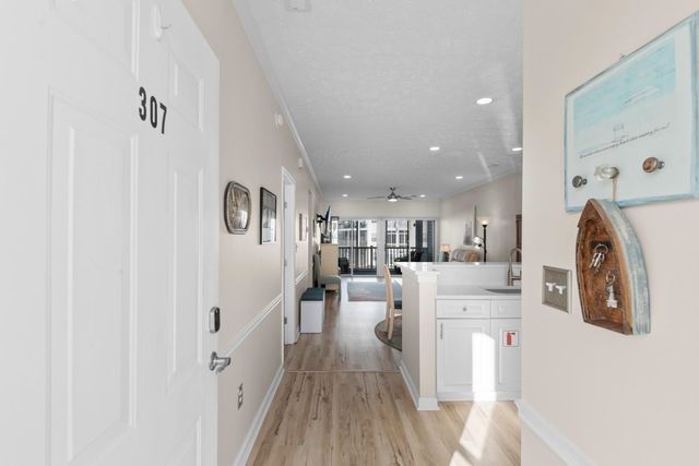 901 W Port Dr Unit 307, North Myrtle Beach, SC 29582