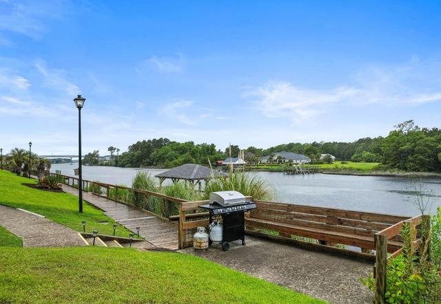 901 W Port Dr Unit 307, North Myrtle Beach, SC 29582