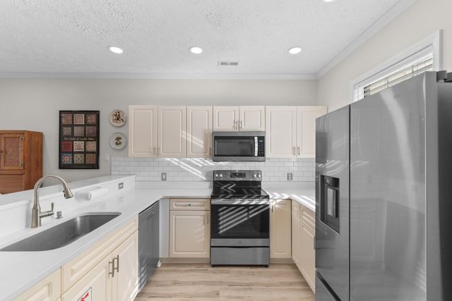 901 W Port Dr Unit 307, North Myrtle Beach, SC 29582