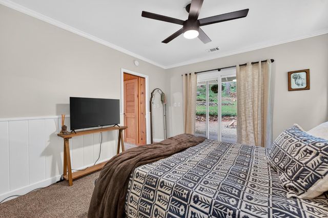 13940 Lower Colfax Rd, Grass Valley, CA 95945