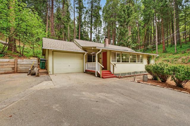 13940 Lower Colfax Rd, Grass Valley, CA 95945