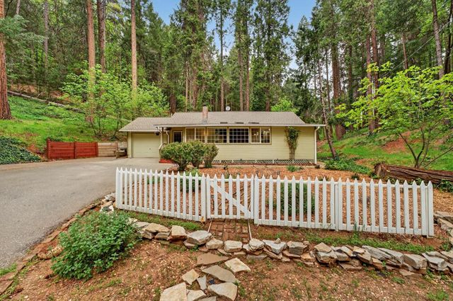13940 Lower Colfax Rd, Grass Valley, CA 95945