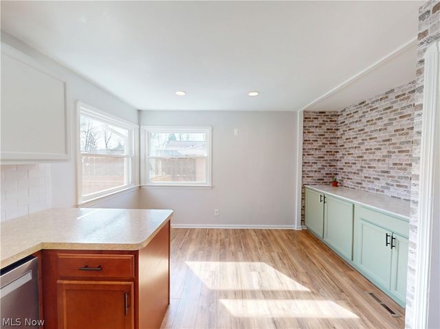 4503 Clague Road, North Olmsted, OH 44070