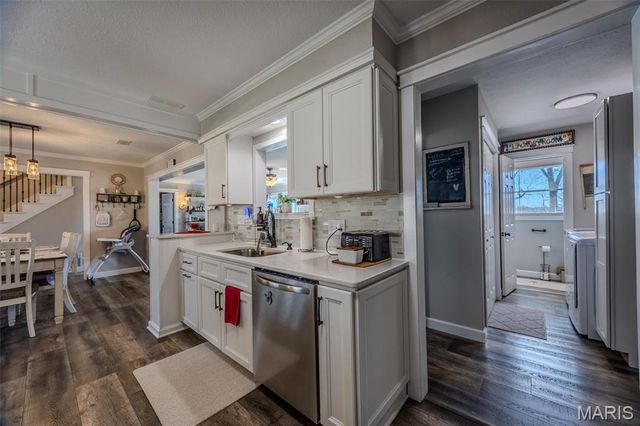 206 Lafayette Circle, Waynesville, MO 65583