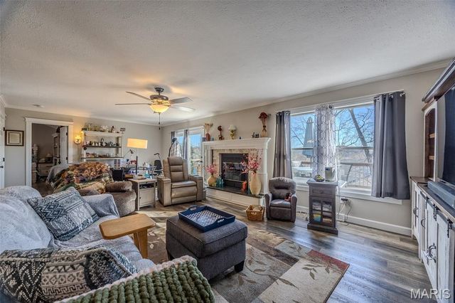 206 Lafayette Circle, Waynesville, MO 65583