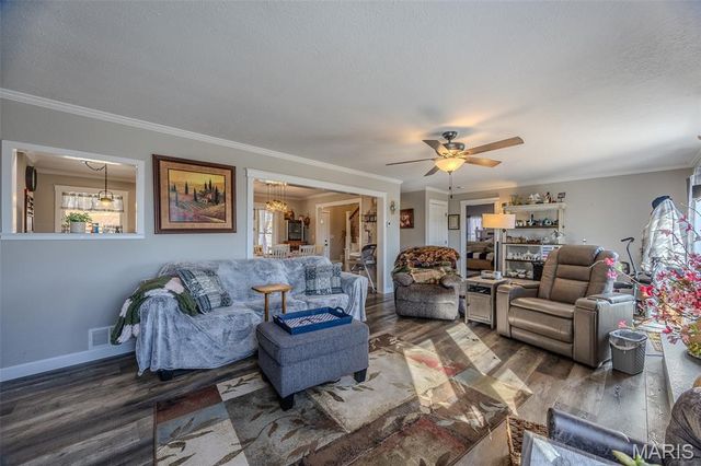 206 Lafayette Circle, Waynesville, MO 65583