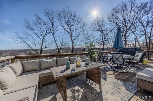 206 Lafayette Circle, Waynesville, MO 65583