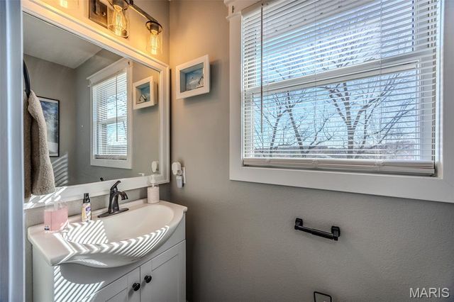 206 Lafayette Circle, Waynesville, MO 65583