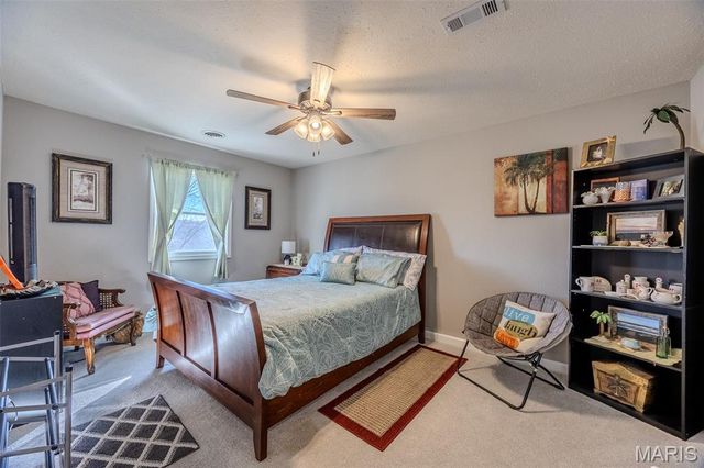 206 Lafayette Circle, Waynesville, MO 65583