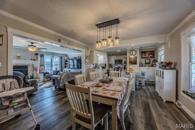 206 Lafayette Circle, Waynesville, MO 65583