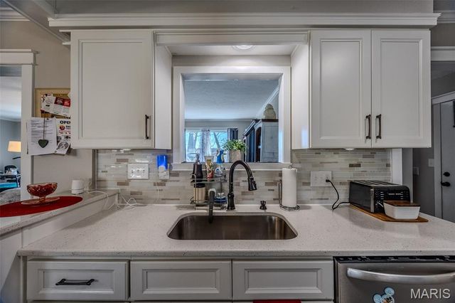 206 Lafayette Circle, Waynesville, MO 65583