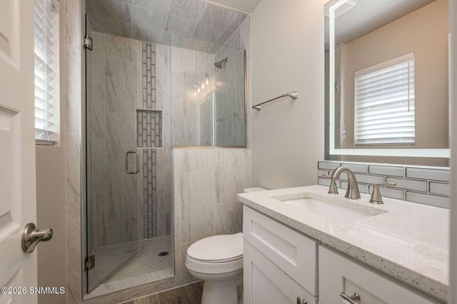 2702 Claude Dove Drive, Las Cruces, NM 88011