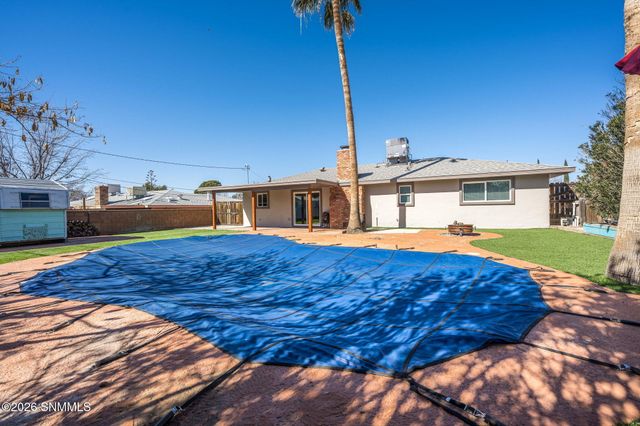 2702 Claude Dove Drive, Las Cruces, NM 88011