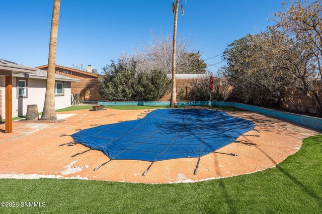 2702 Claude Dove Drive, Las Cruces, NM 88011