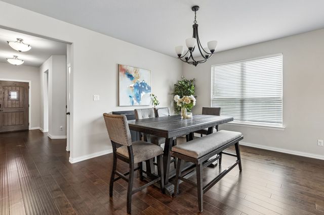 2001 Gill Star Drive, Haslet, TX 76052