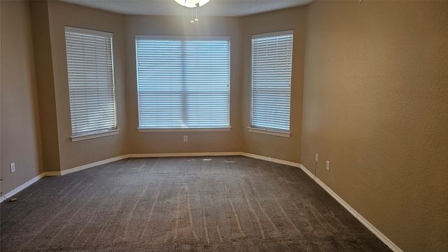 4902 Landrun Lane, Arlington, TX 76017