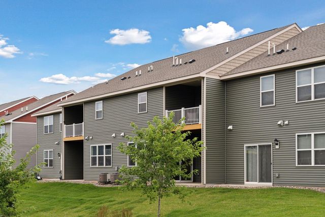 11121 Balsam Pointe Trail, Dayton, MN 55327