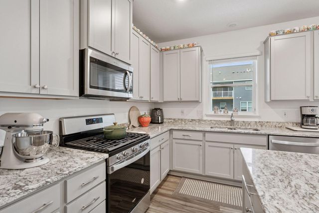 11121 Balsam Pointe Trail, Dayton, MN 55327