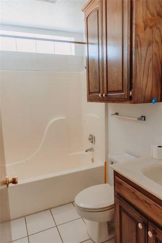223 W 4th Street, Chandler, OK 74834