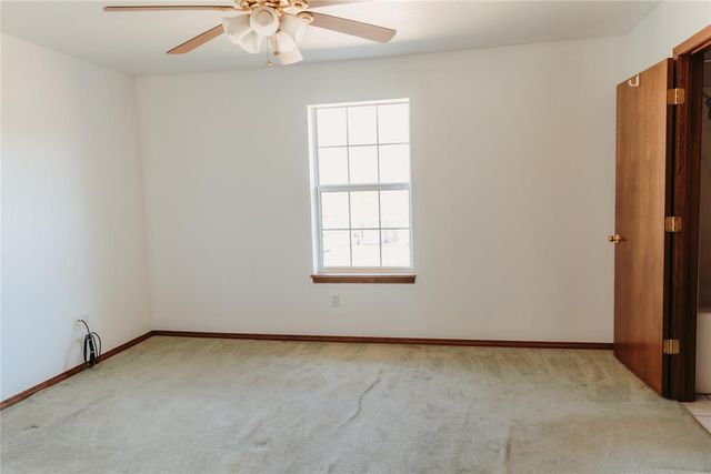 223 W 4th Street, Chandler, OK 74834