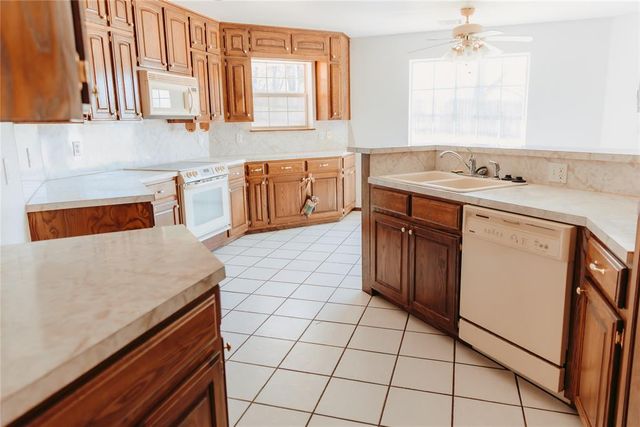 223 W 4th Street, Chandler, OK 74834