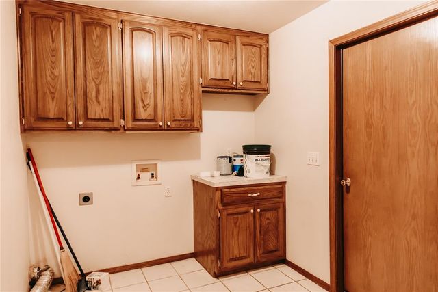 223 W 4th Street, Chandler, OK 74834