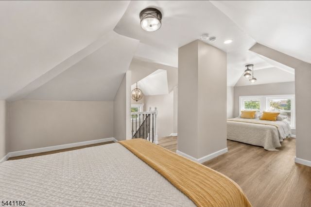 156 Valley Rd, Clifton City, NJ 07013