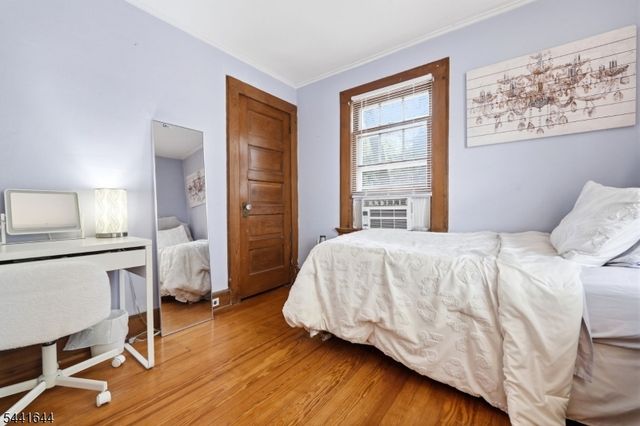 112 Grove Ave, Verona Twp., NJ 07044